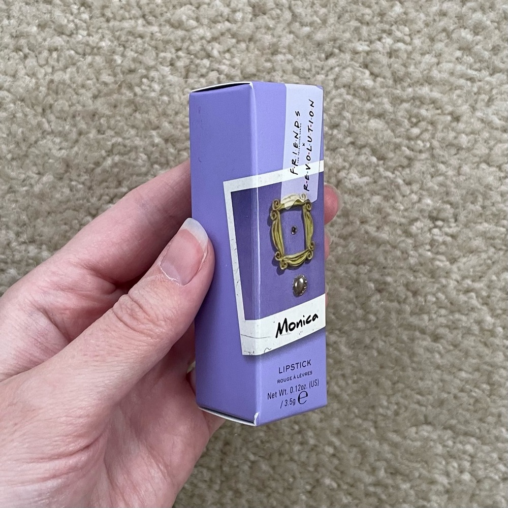 Makeup Revolution x Friends Monica Lipstick - Picture 7 of 13